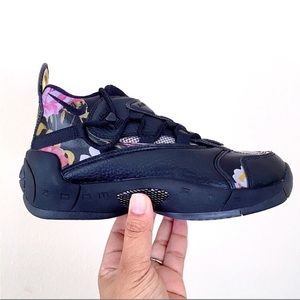 Nike Air Swoopes 2 Floral